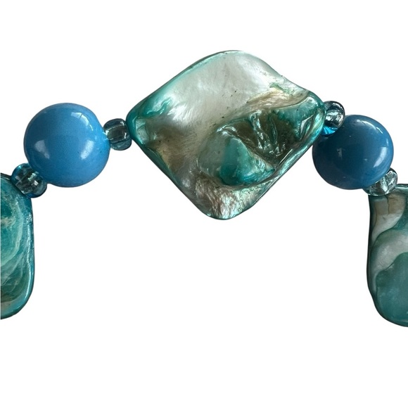 Vintage Blue Abalone Shell Stretch Bracelet - Picture 3 of 4